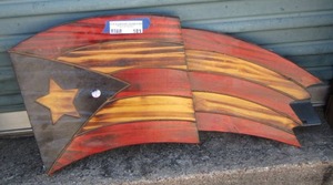 lot 181 image: wooden American flag art