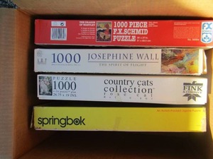lot 184 image: PUZZLES   QTY4