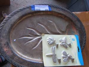 lot 250 image: oval silver platted platter