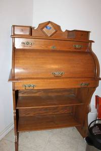 lot 121 image: Vintage roll top secretary desk