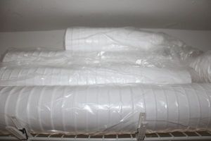 lot 36 image: Styrofoam cups large quantity