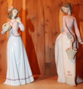 lot 58 image: LLADRO figurines