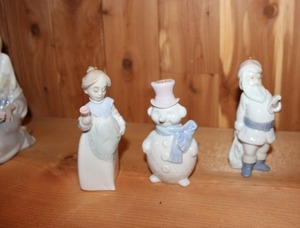 lot 69 image: LLADRO figurines