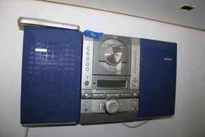 lot 96 image: Fisher 3-piece system with remote and manual