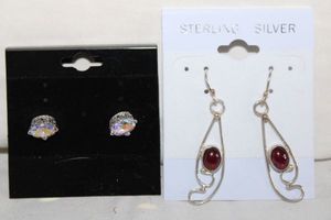 lot 199 image: Jewelry Sterling silver earrings