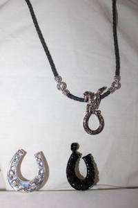 lot 252 image: Jewelry Horseshoe pendants and necklace