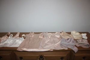 lot 34 image: Womens undergarments size 36-38