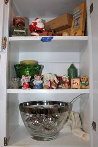 lot 39 image: Christmas candles and bells plus silver trim punch bowl set