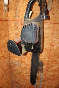lot 285 image: Remington 3.0  16 chain saw