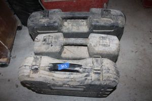 lot 353 image: Empty Craftsman tool cases
