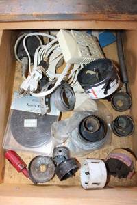 lot 315 image: Hole saw tools