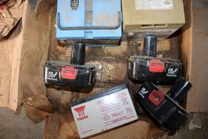 lot 319 image: Batteries as shown