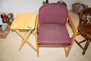 lot 411 image: Upholstered office chair with matching TV tray