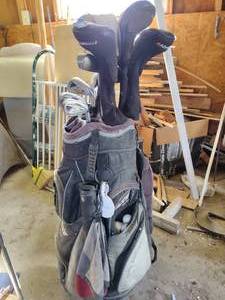 lot 342 image: Tight lies Golf club set and bag