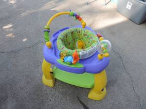 lot 56 image: sit and play