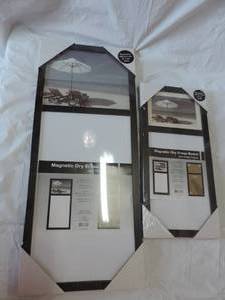lot 66 image: 2 picture frames with white bord see picture for sizes