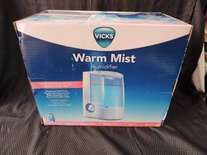 lot 88 image: Vicks Warm  Mist Humidifier