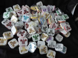 lot 100 image: over 100 ear buds in many colorers