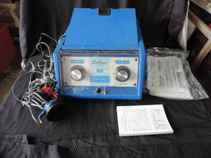 lot 101 image: Beltone Audio Scout Audiometer With Heaphones and Adater