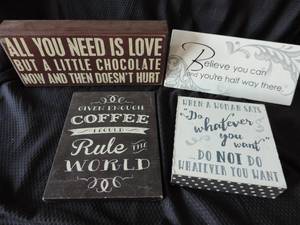 lot 112 image: lot of inspirational pictures
