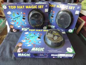 lot 143 image: Top Hat Magic Set