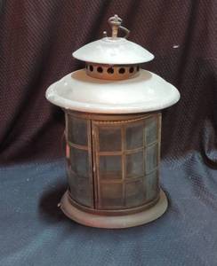 lot 191 image: Lantern Candle Holder