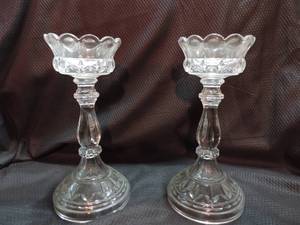 lot 203 image: clear Larg Candle holders set of 2