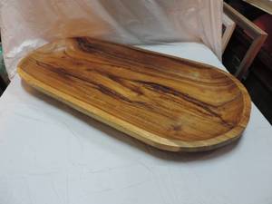 lot 275 image: large wood centerpiece tray about 30 long