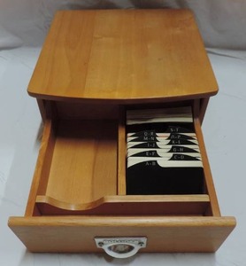 lot 295 image: wood organizer with a rolodex in it