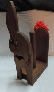 lot 296 image: bunny paper towel holder