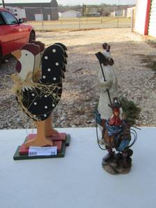 lot 28 image: rooster chick stands dcor qty 3