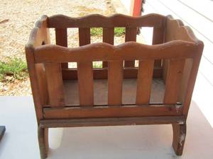 lot 52 image: Small wooden magazine  book rack