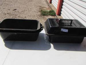 lot 72 image: large roaster with lid- 2 misc. pans