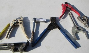 lot 135 image: various tools