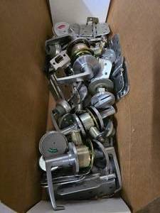 lot 14 image: Large Box of Bathroom Door Knobs, Locks & Hinges.  5 Full Sets.