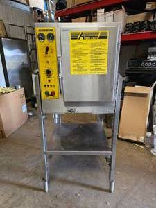 lot 27 image: AccuTemp Steam N Hold Cabinet Steamer Over, Model SNHB 21-00