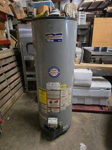 lot 38 image: American Water Heater Co 50 Gallon 40k BTU Water Heater.  NEVER BEEN CONNECTED