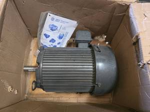 lot 44 image: US Motors 3HP 3 Phase Motor, Model CF18