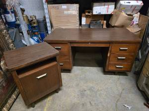lot 63 image: Matching Mid Century Jofco Wooden Office Desk w Small Cabinet