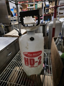lot 135 image: Flo-Master Heavy Duty 2 Gallon Sprayer