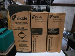 lot 216 image: NEW Lot of 3 Kiddie Fire Extinquishers