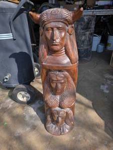 lot 220 image: Large Wooden Carved Native American Totem