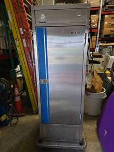 lot 228 image: WORKS Carter-Hoffman PHB-450u Rolling Transport Refrigerator