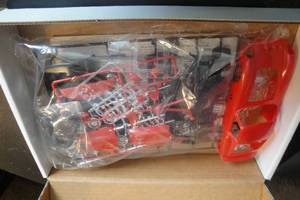 lot 102 image: 1- Testors No.223 Ferrari 250 GTO Plastic Model Kit.
