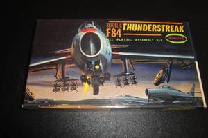 lot 206 image: 1963 Aurora Republic Thunderstruck F84 Plastic Assembly Plane Kit, Kit #299.39, Unsure of Completion