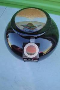 lot 40 image: Bob Wiedmaier Signed Lidded Hand Made Porcelain VaseUrn, About 9 x 8 with 3 12 Opening