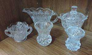 lot 12 image: mixed lot of crystal see pictures