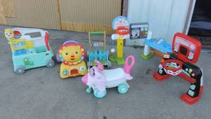 lot 76 image: Lot of gently used toys