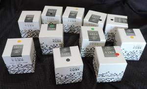 lot 130 image: 11 mix colors of fidget cubes