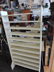 lot 135 image: White wood shelf good for shoes